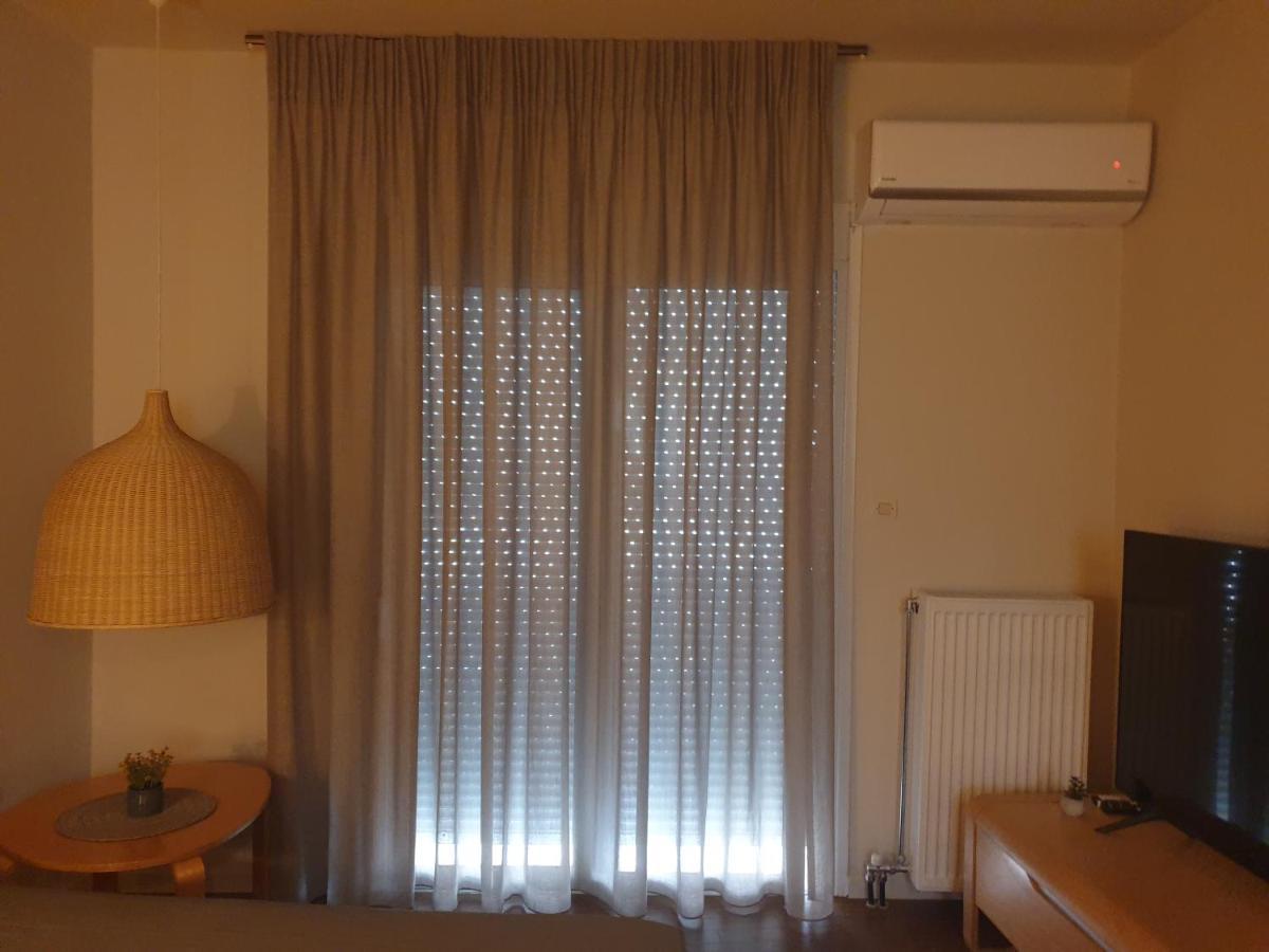 A Pleasent Small -Studio Close To The Port Of 볼로스 외부 사진
